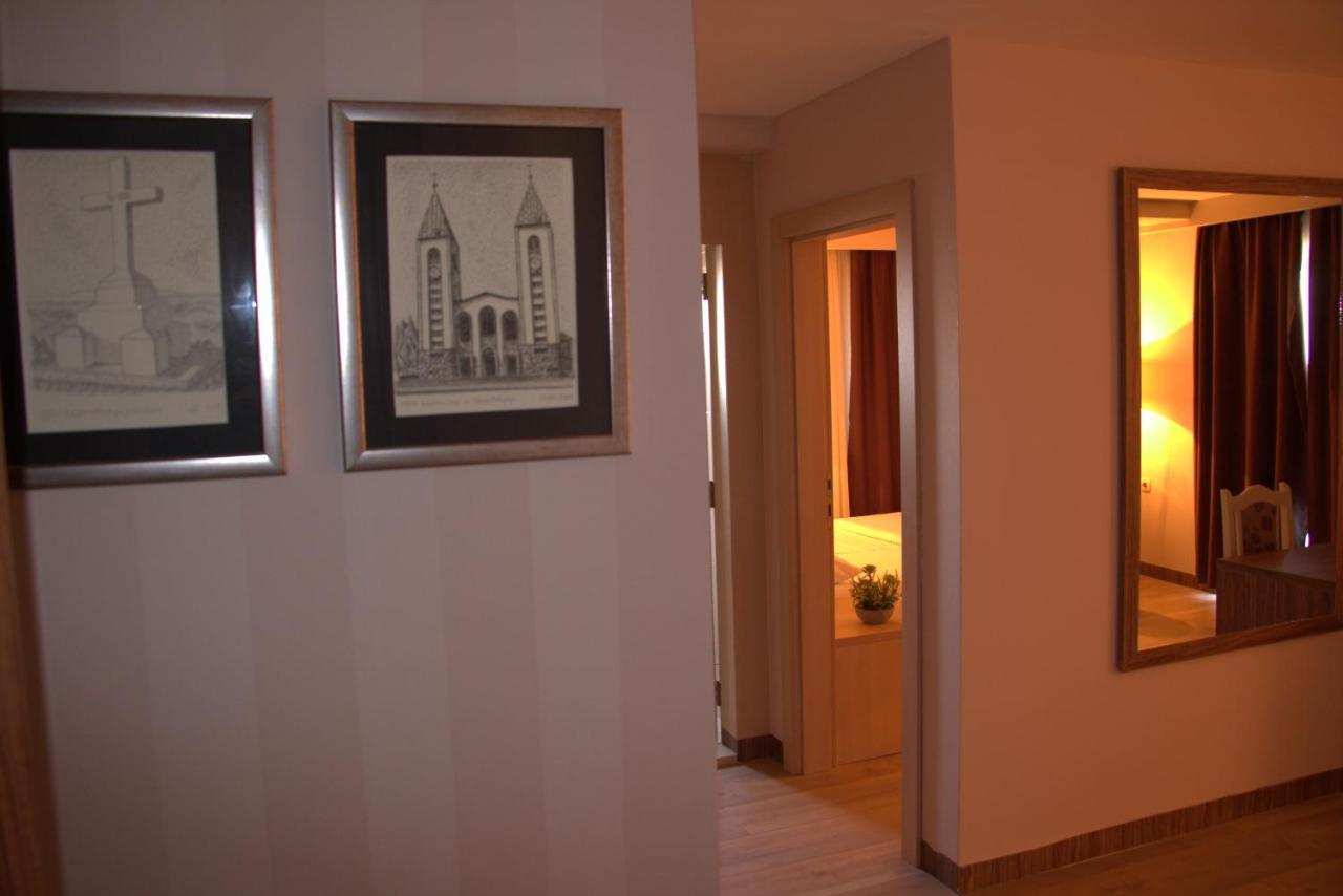 Wine Hotel Cesarica Međugorje Kültér fotó